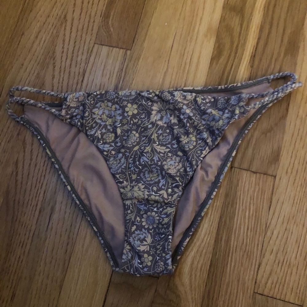 O’Neill bikini bottom